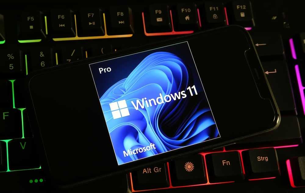 Understanding Licensing Requirements for Refurbished Computers